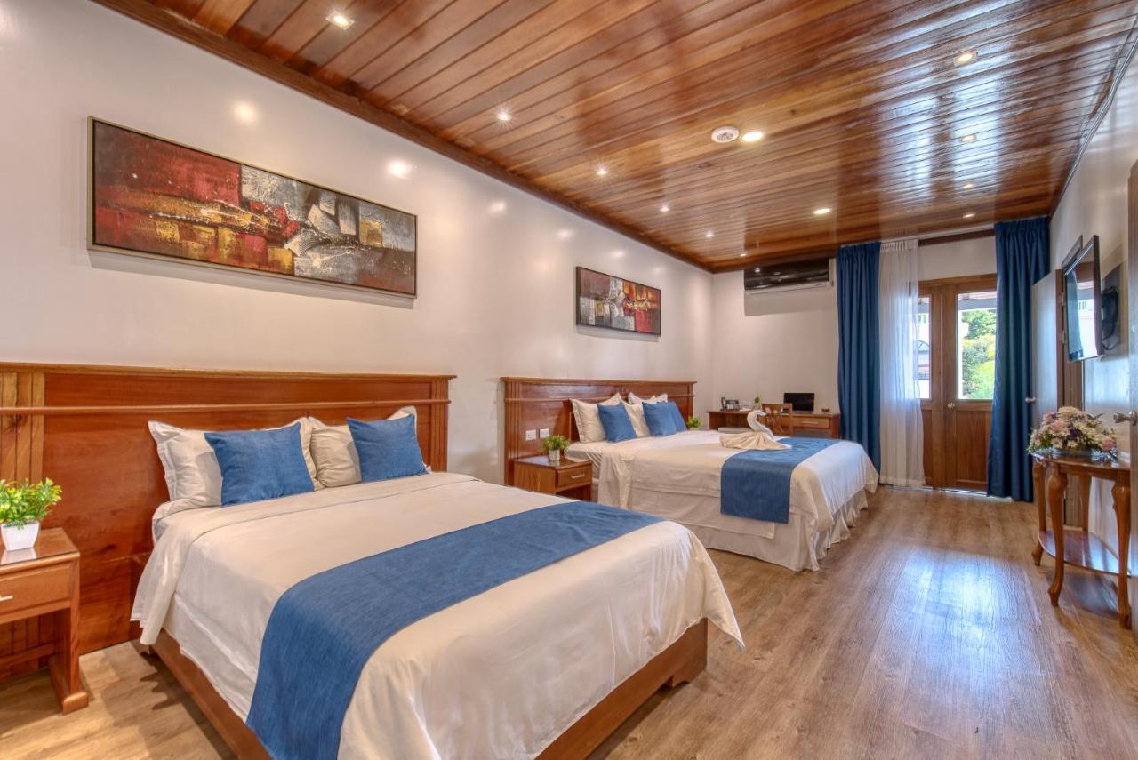 Swans Cay Hotel Bocas Town Kültér fotó