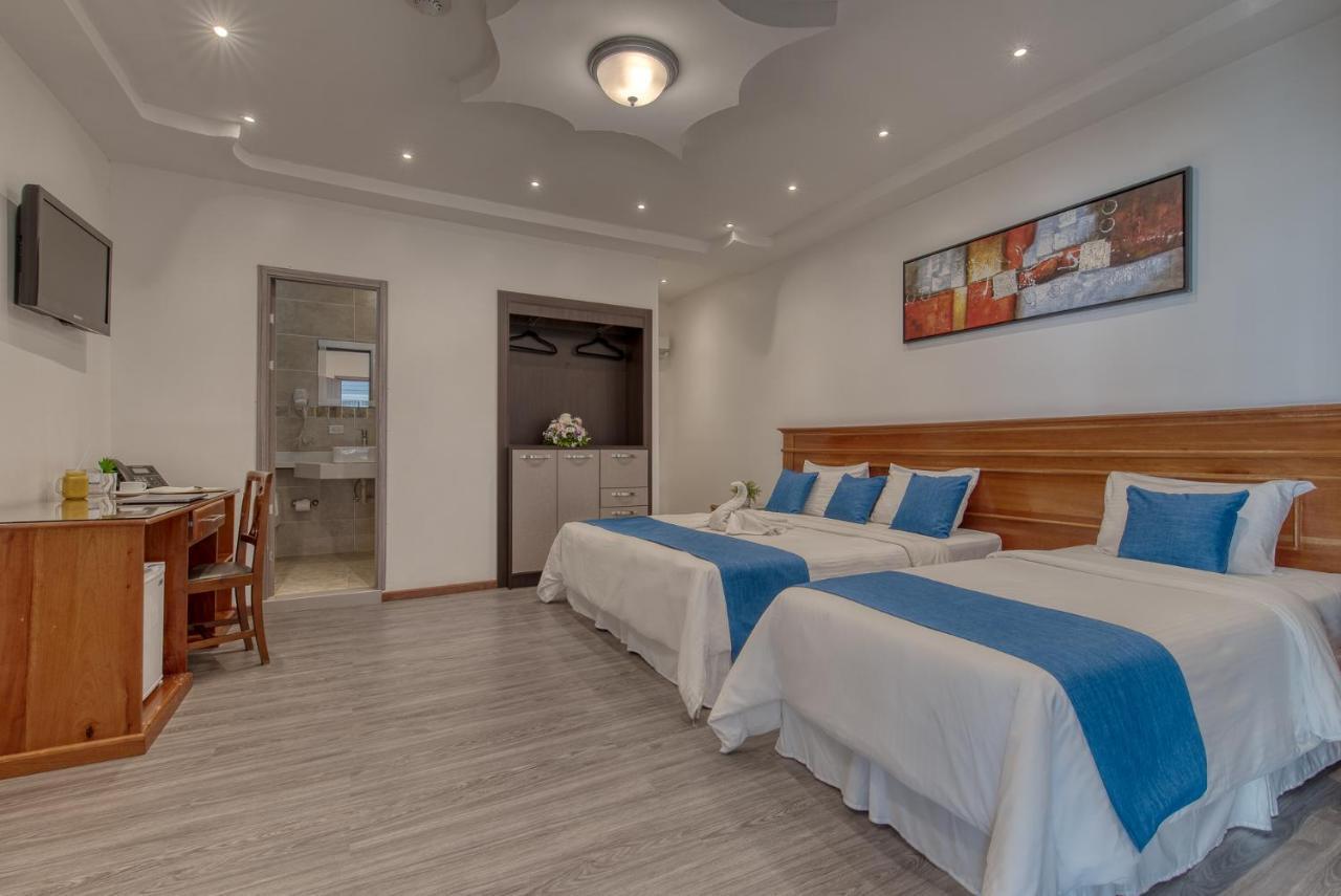 Swans Cay Hotel Bocas Town Kültér fotó