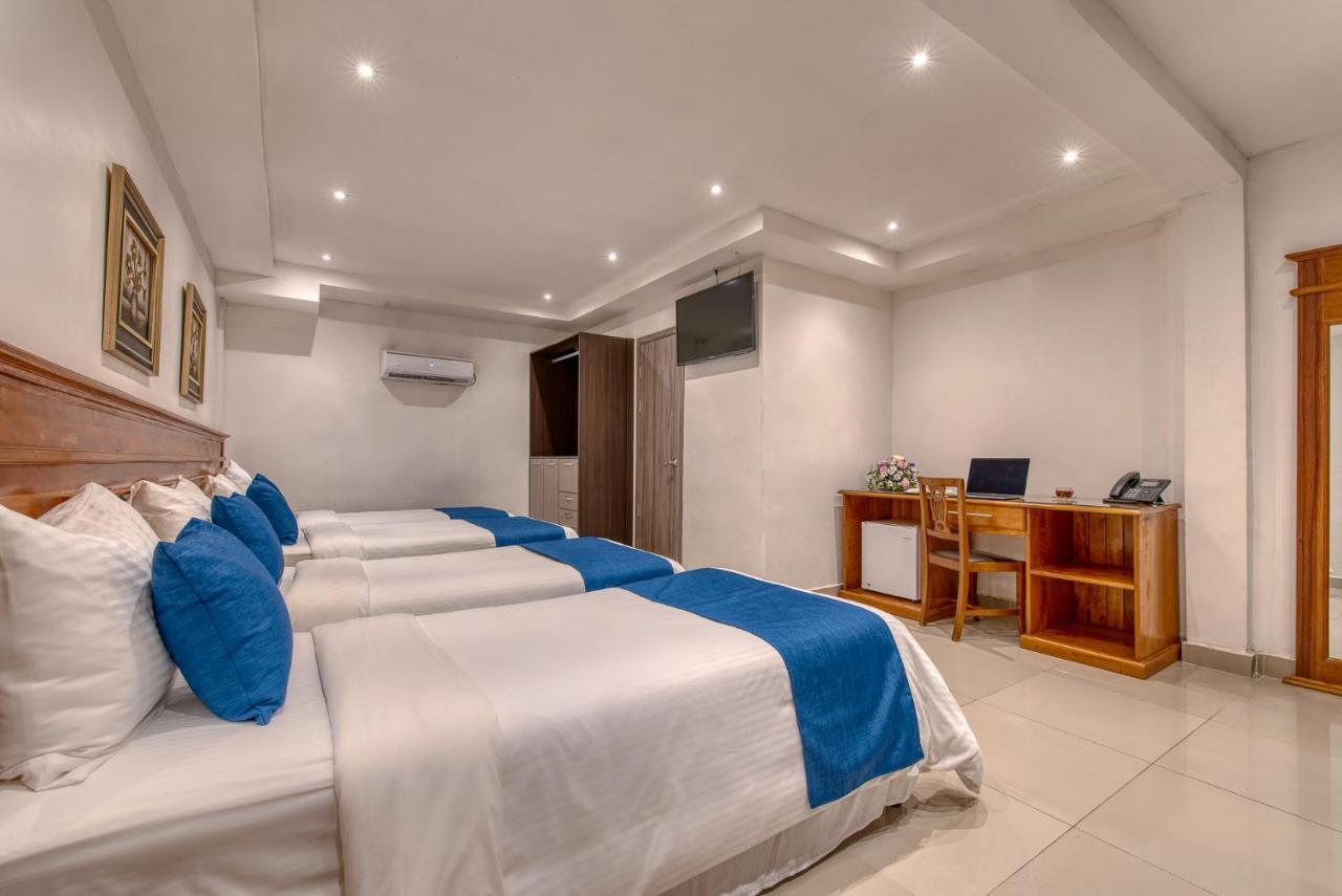 Swans Cay Hotel Bocas Town Kültér fotó
