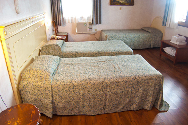 Swans Cay Hotel Bocas Town Kültér fotó